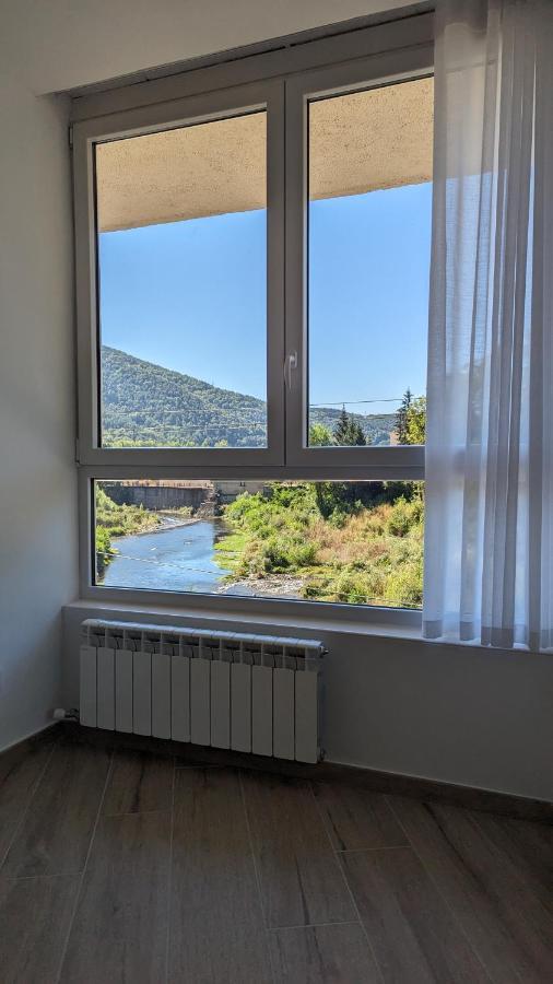 Appartamento Hydros Ripoll Esterno foto